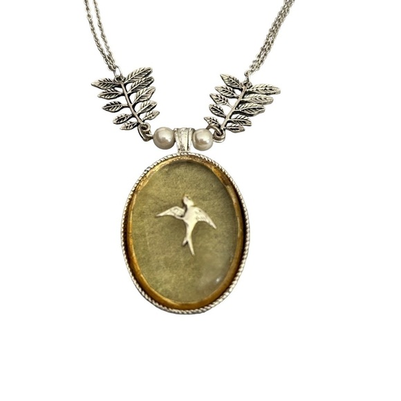 Double Slivertone Chain w/ Leaf & Faux Pearl & Gold/Yellow Pendant & Silver Bird - Picture 3 of 15